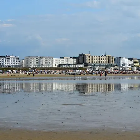 Leuchtturm דירה בורקום